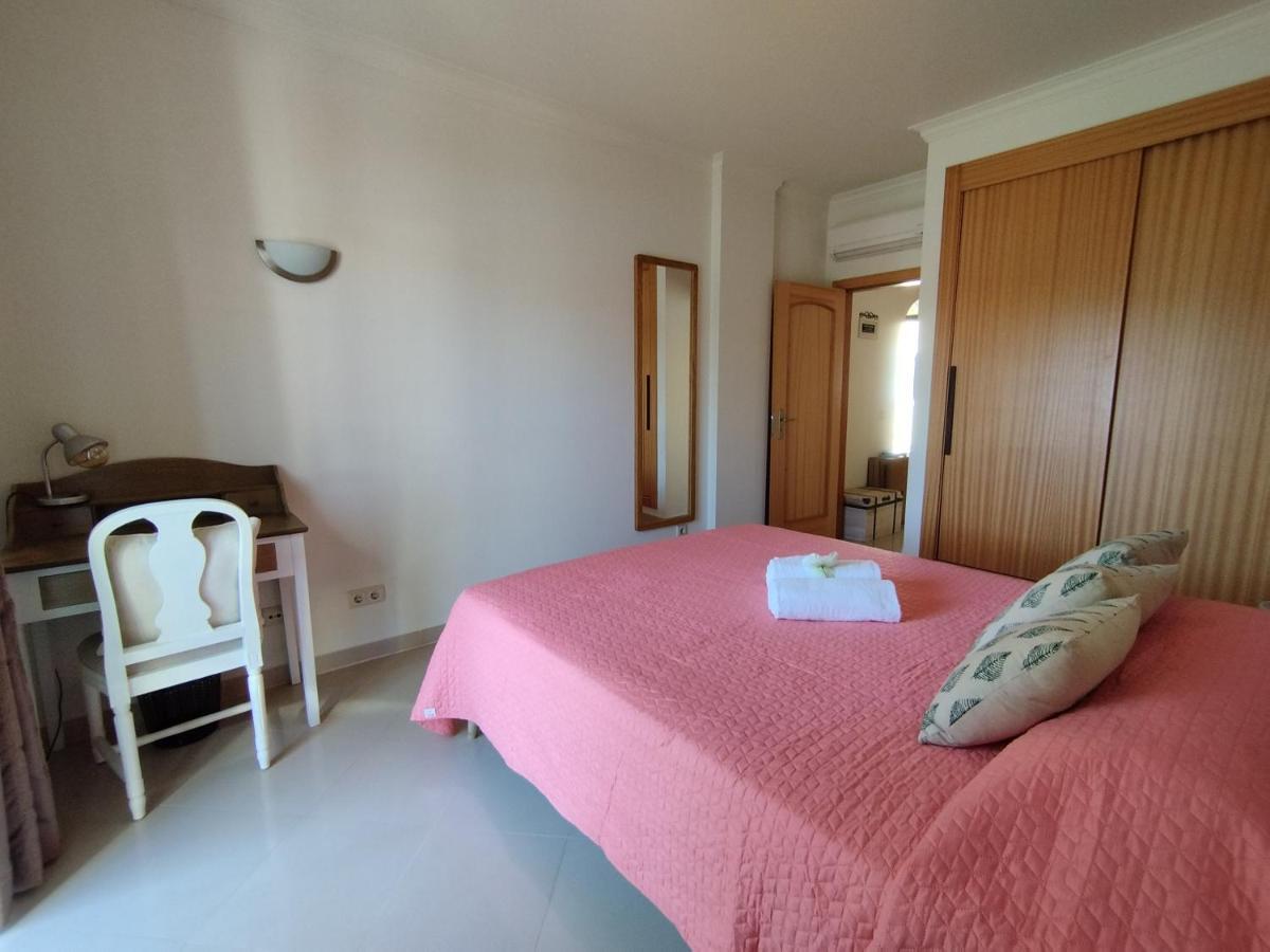 1D Areias De Porches, Pool & A/C - Casas & Papeis Lejlighed Armação de Pêra Eksteriør billede