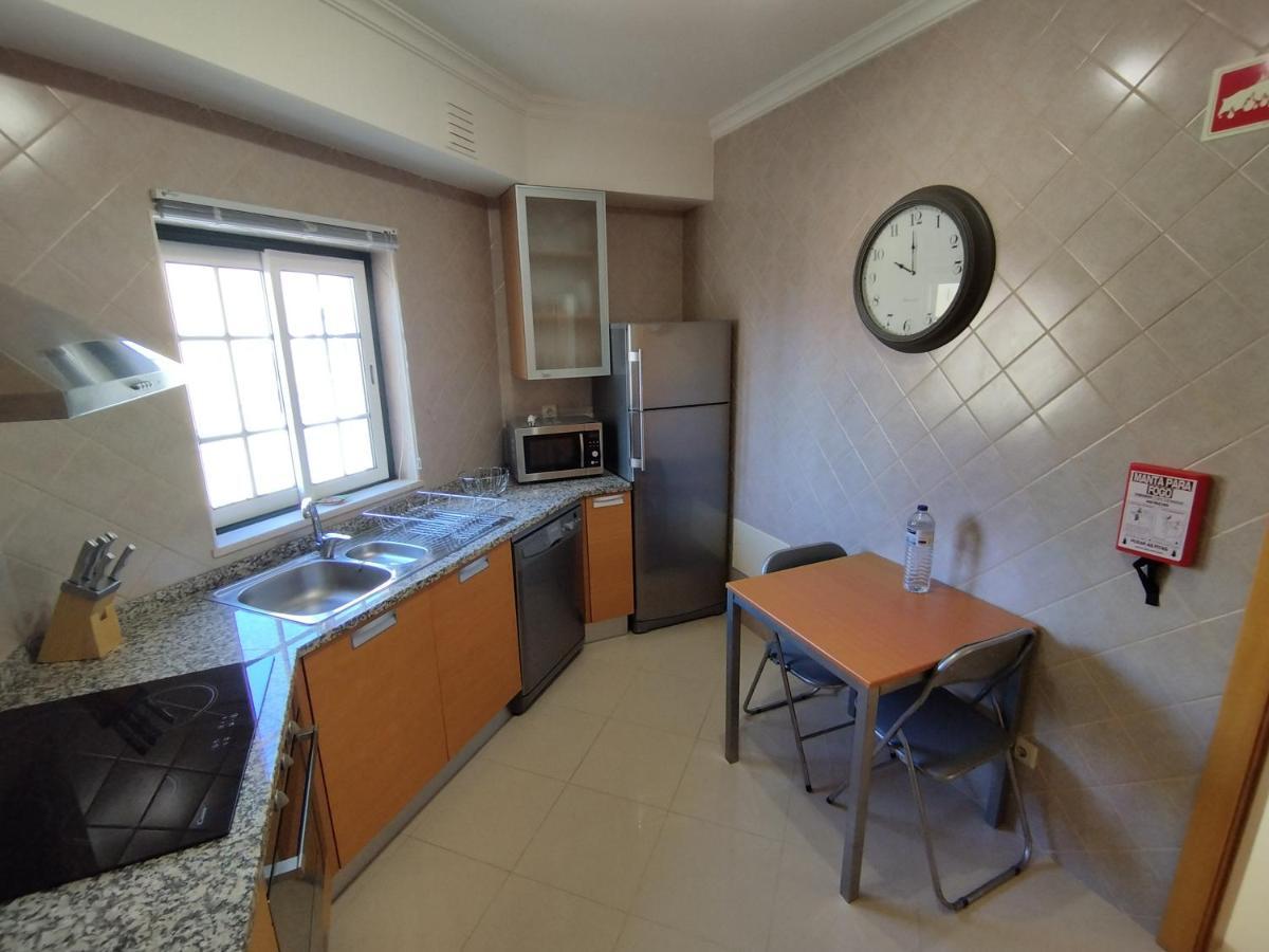 1D Areias De Porches, Pool & A/C - Casas & Papeis Lejlighed Armação de Pêra Eksteriør billede